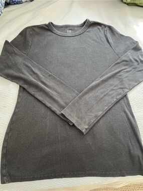 GAP Women’s Long Sleeve Crewneck Ribbed Shirt - Charcoal Gray- Size Large